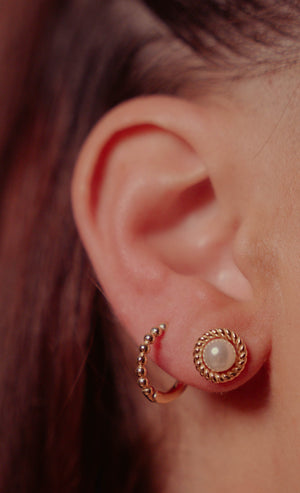 LEX Pearl Stud Earrings