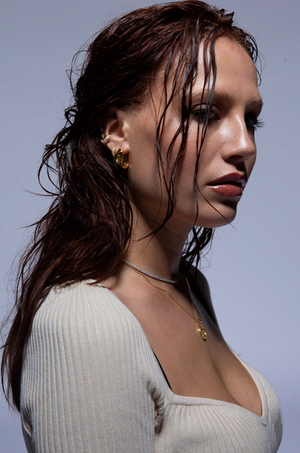 NAOMI Earrings