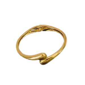 STEPH Twist Bangle